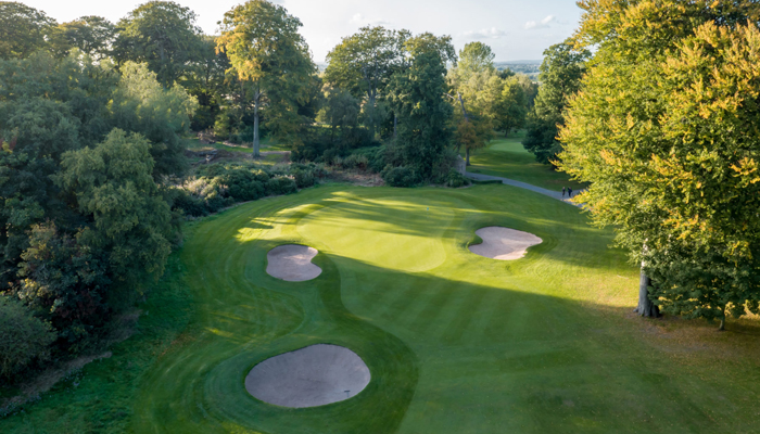 Phân loại Golf Course dựa trên kích thước và độ dài sân